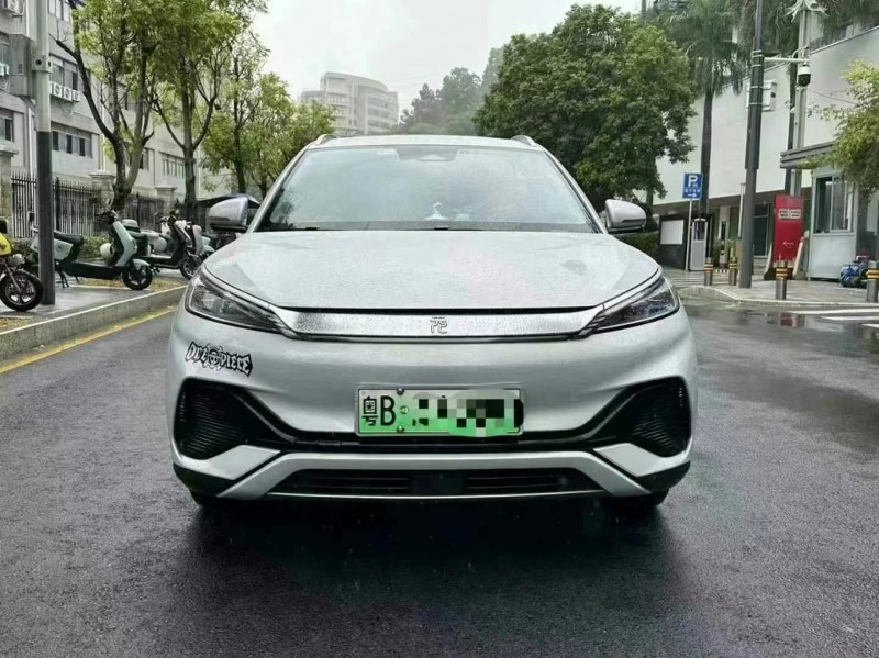 深圳22年比亚迪元1