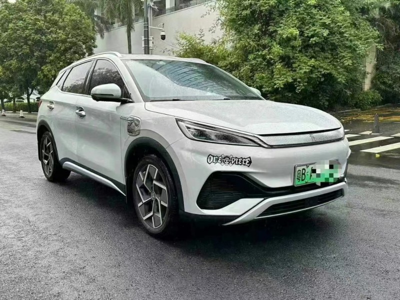 深圳22年比亚迪元2