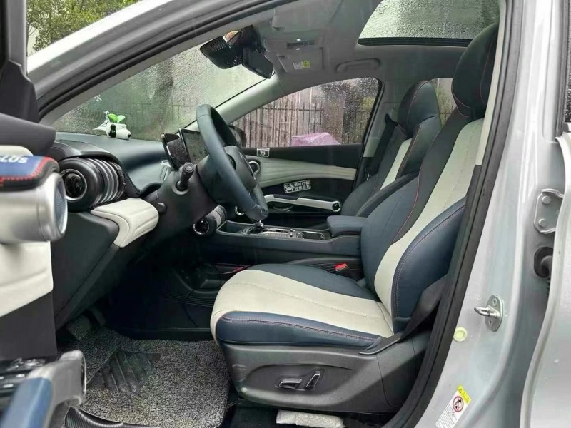 深圳22年比亚迪元6