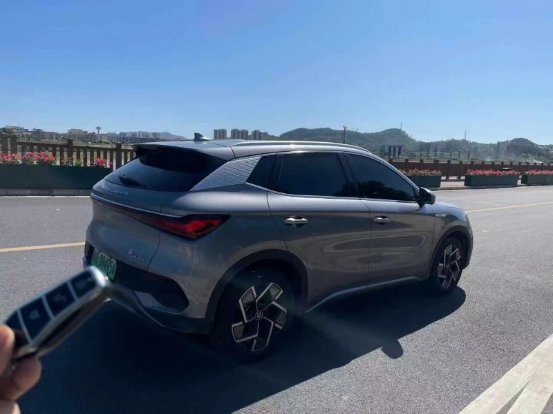 深圳24年比亚迪元7