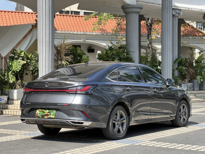 东莞22年长安汽车锐程8