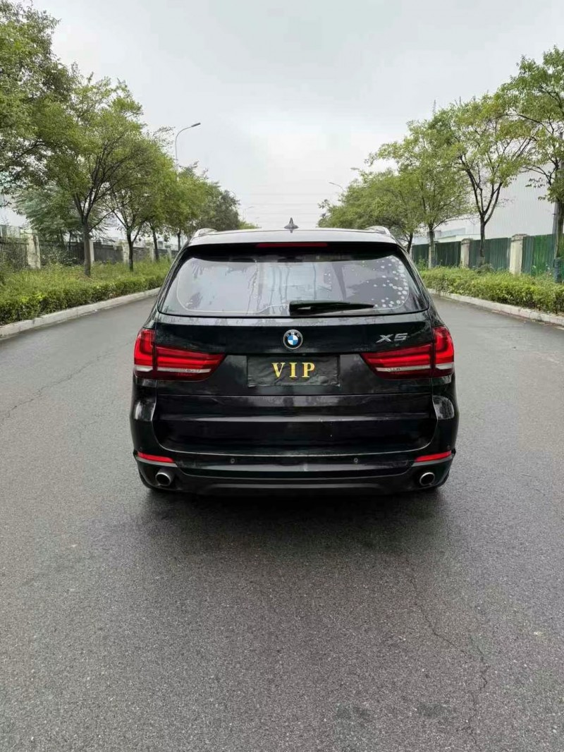 广州15年宝马X59