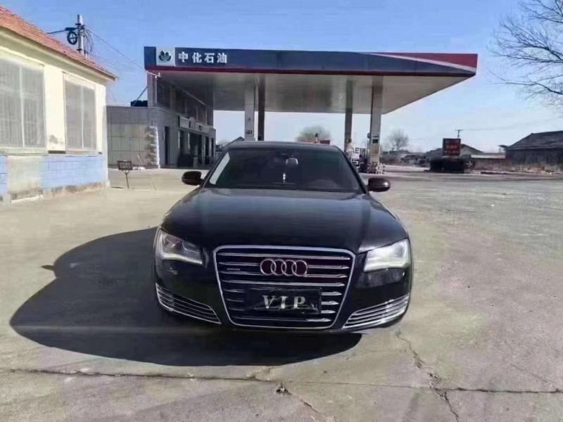 青岛12年奥迪A8L1