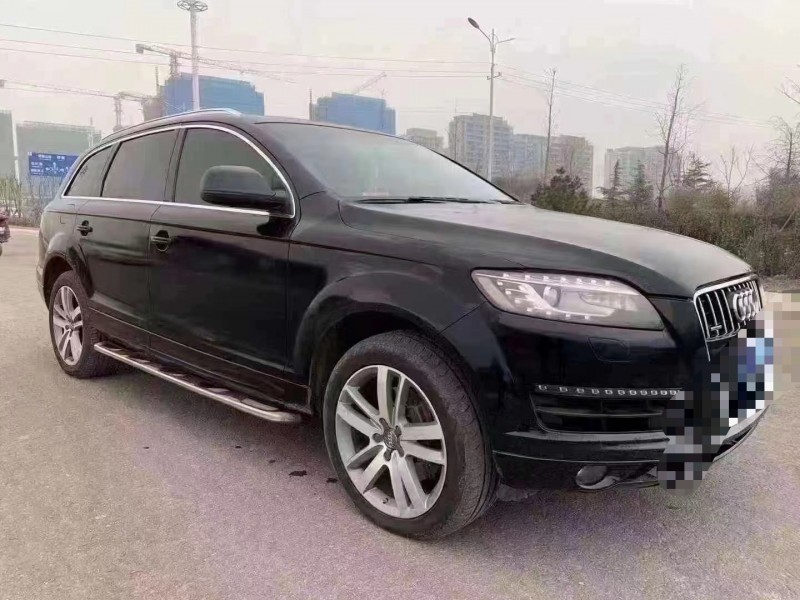 青岛13年奥迪Q72