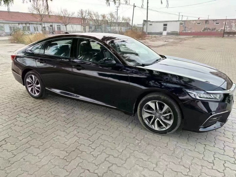 济宁20年本田英诗派3