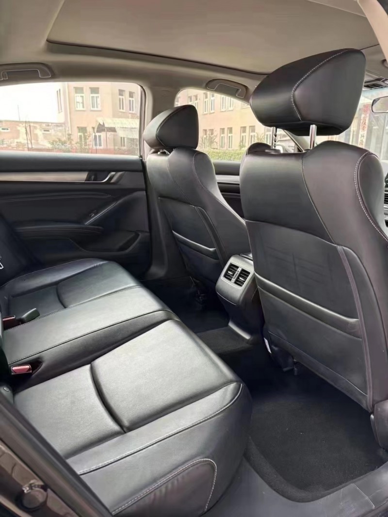 济宁20年本田英诗派4