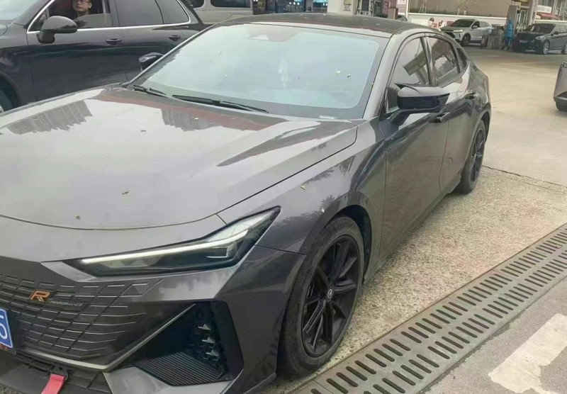 濰坊23年長安汽車UNI-V2