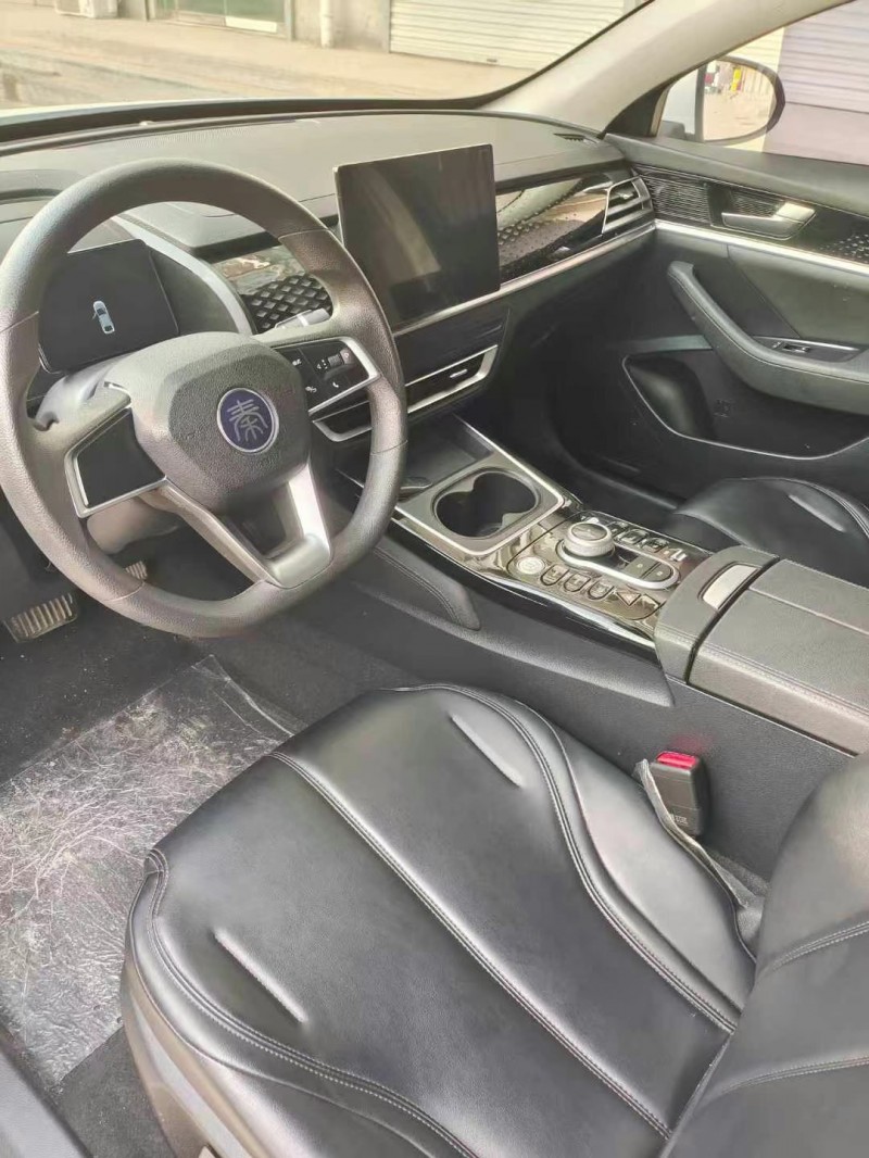 保定23年比亚迪秦9