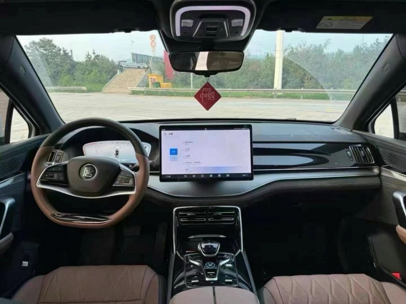 济宁23年比亚迪唐4