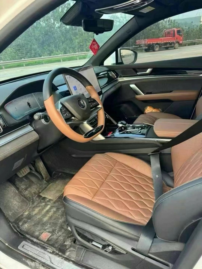 济宁23年比亚迪唐5