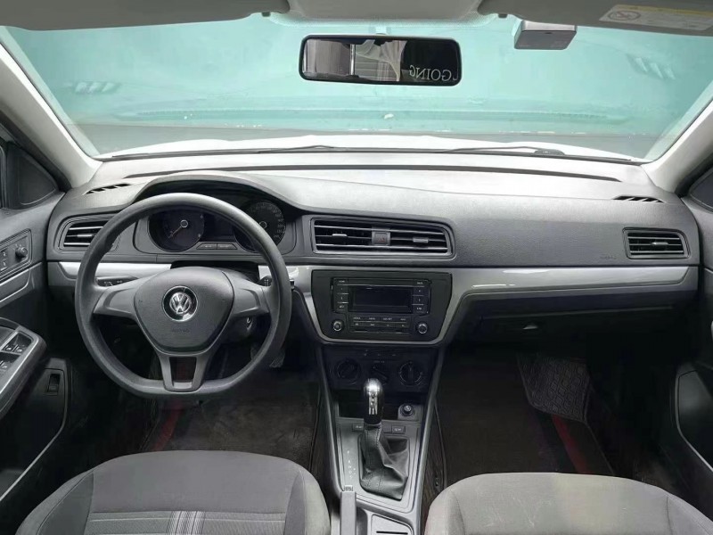 成都23年大众朗逸6