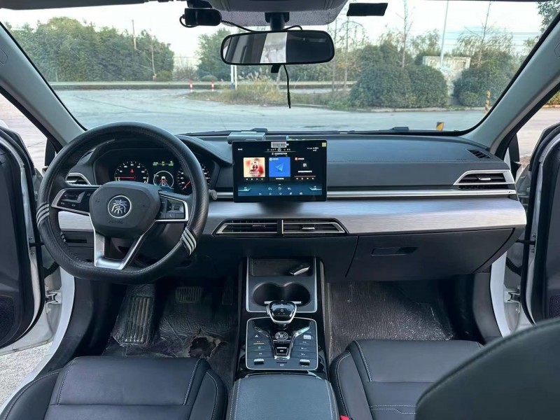 徐州23年比亚迪秦5