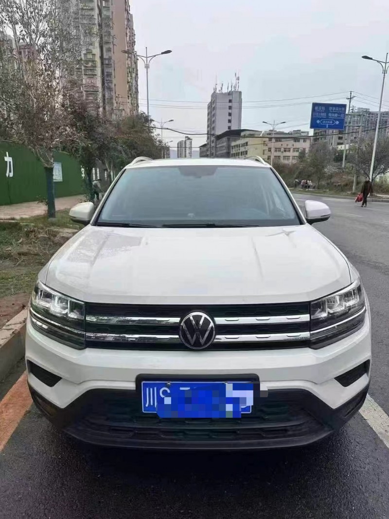 成都22年大众途岳1