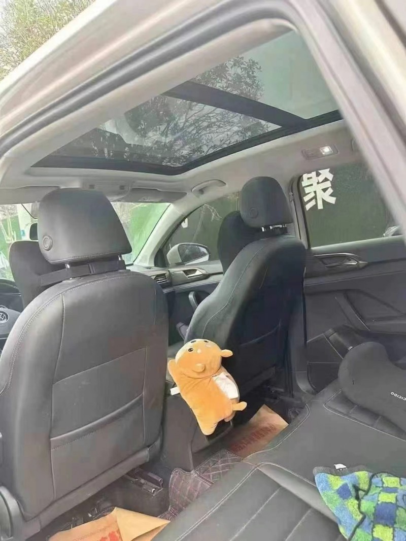 成都22年大众途岳7