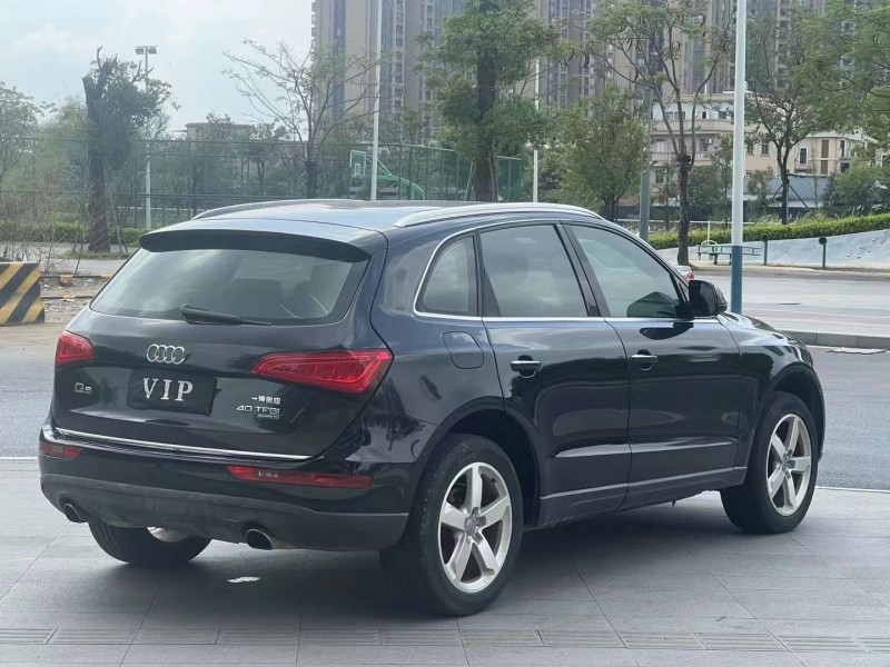 东莞16年奥迪Q57