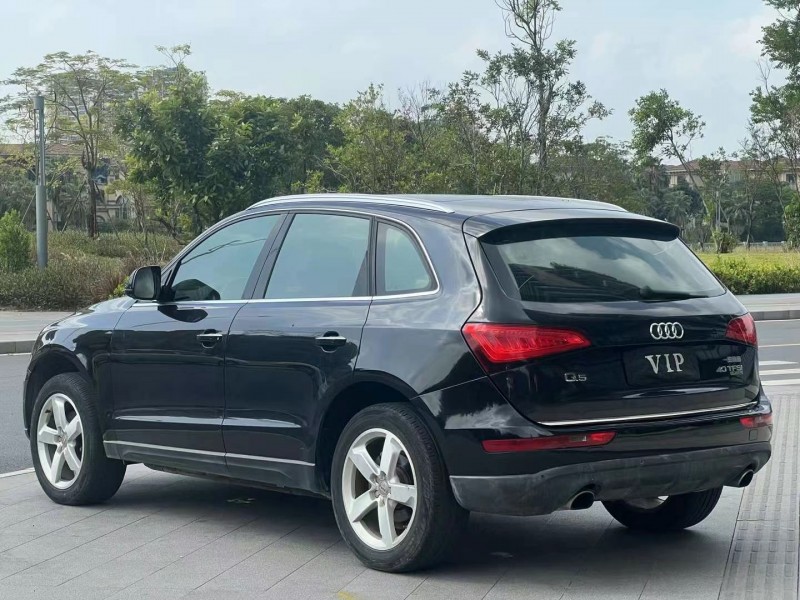 东莞16年奥迪Q58