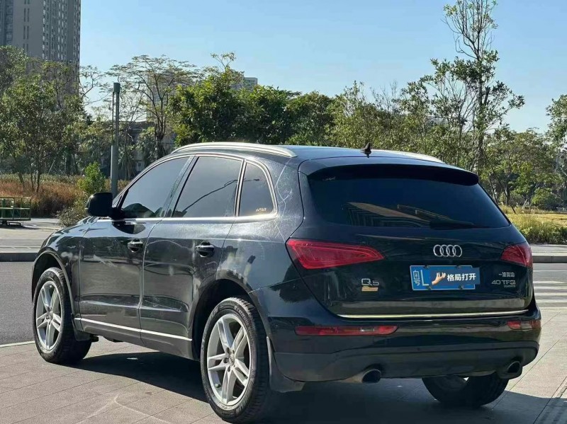东莞16年奥迪Q58