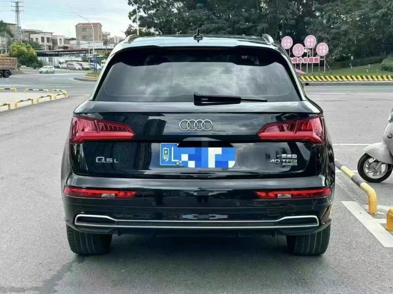 佛山20年奥迪Q53