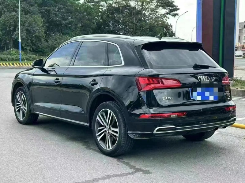 佛山20年奥迪Q55
