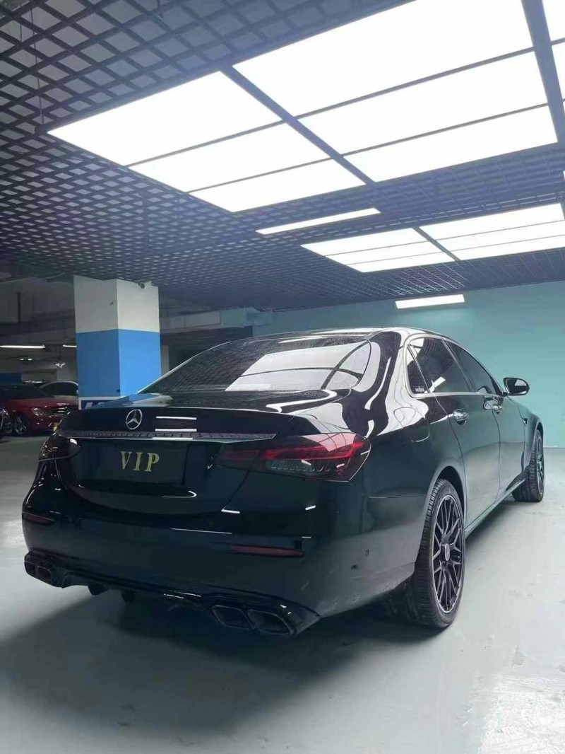 成都22年奔驰E9