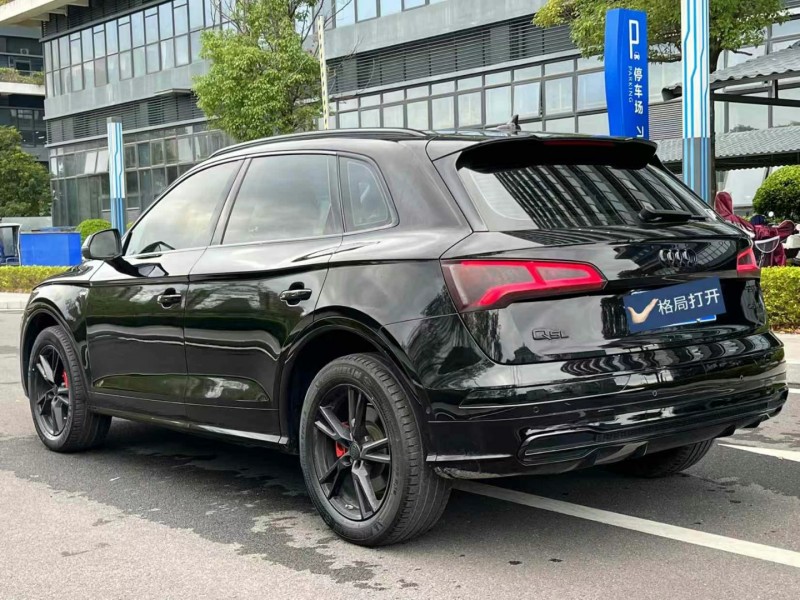 东莞20年奥迪Q58