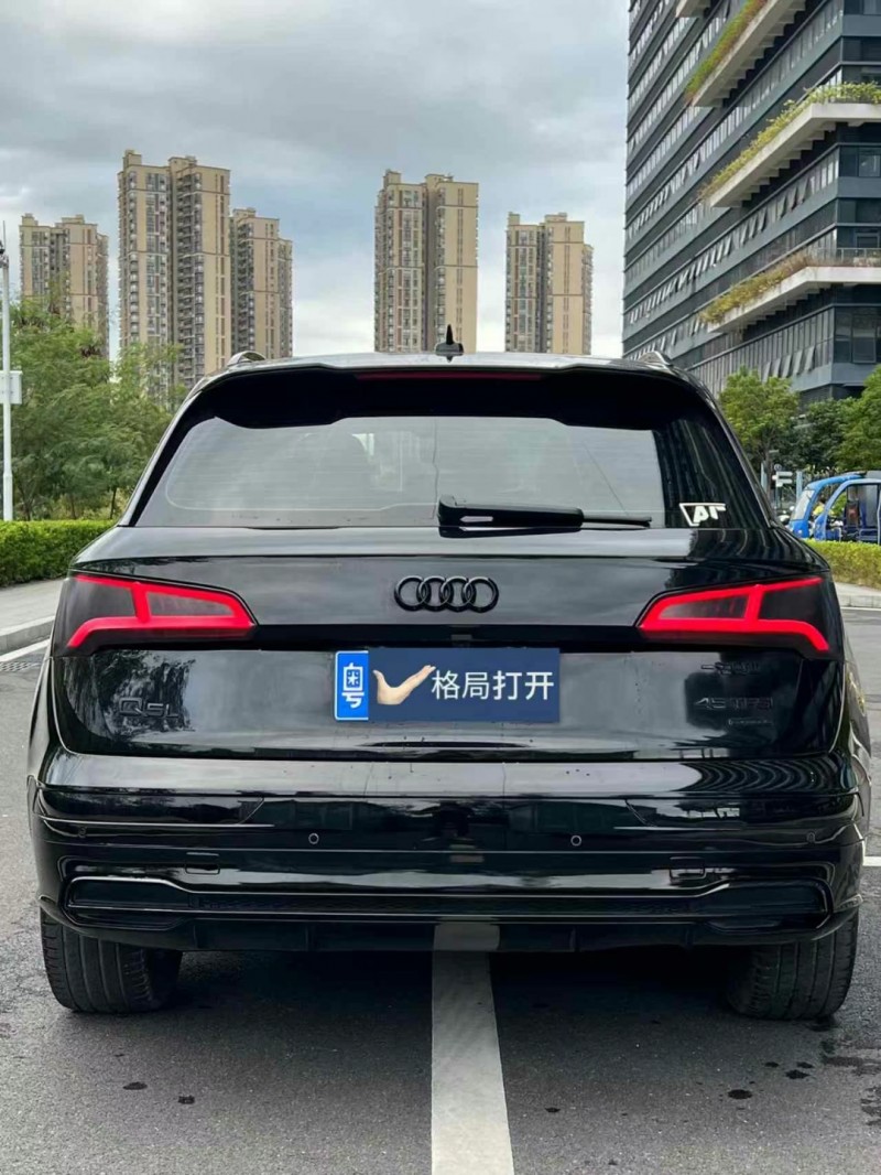 东莞20年奥迪Q59