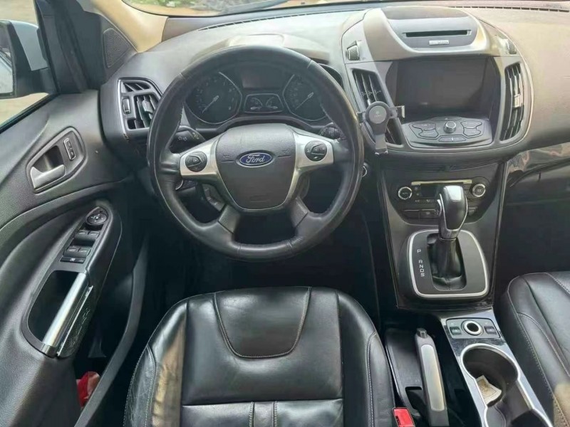 广州15年福特翼虎4