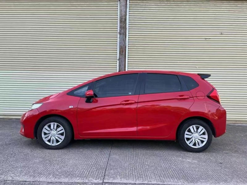 深圳18年本田飞度7