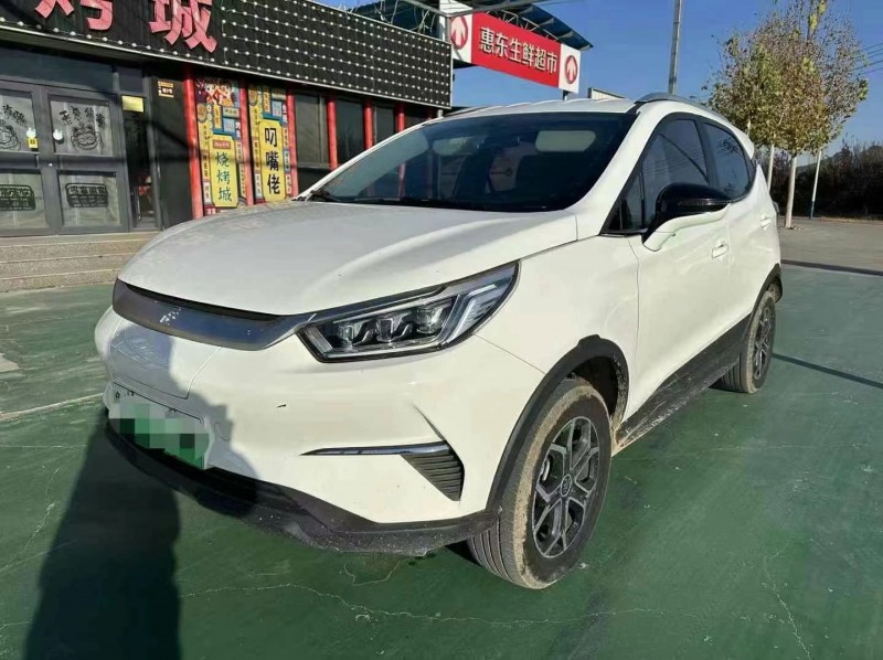 济宁22年比亚迪元2