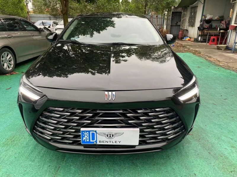 广州23年别克君威1