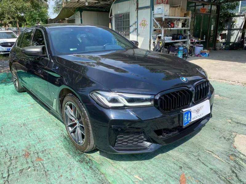 广州22年宝马5系4