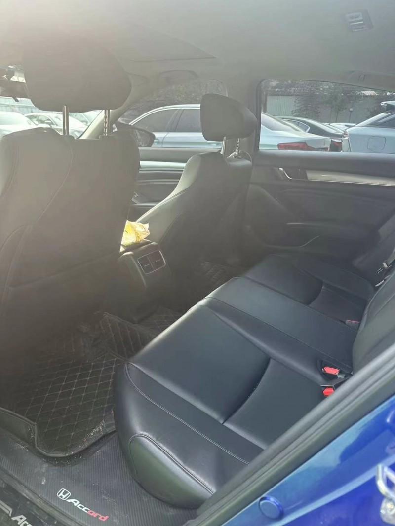 广州20年本田雅阁8