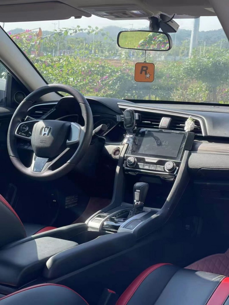 东莞19年本田思域4