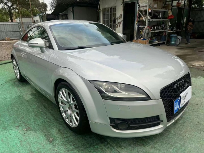 广州09年奥迪TT2