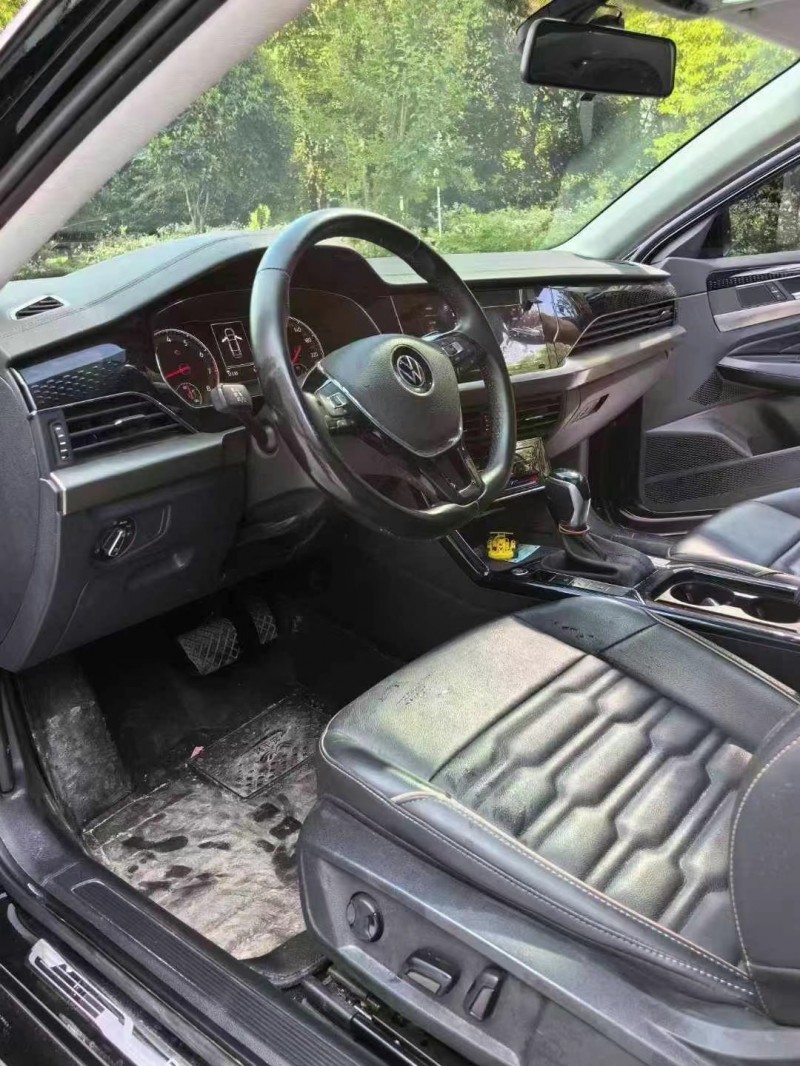 武汉21年大众帕萨特6