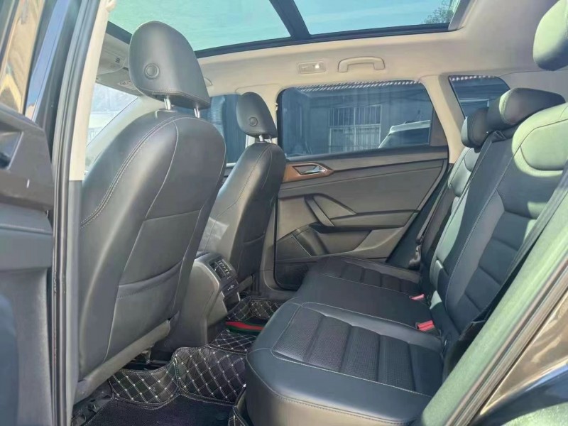 青岛21年大众途岳4