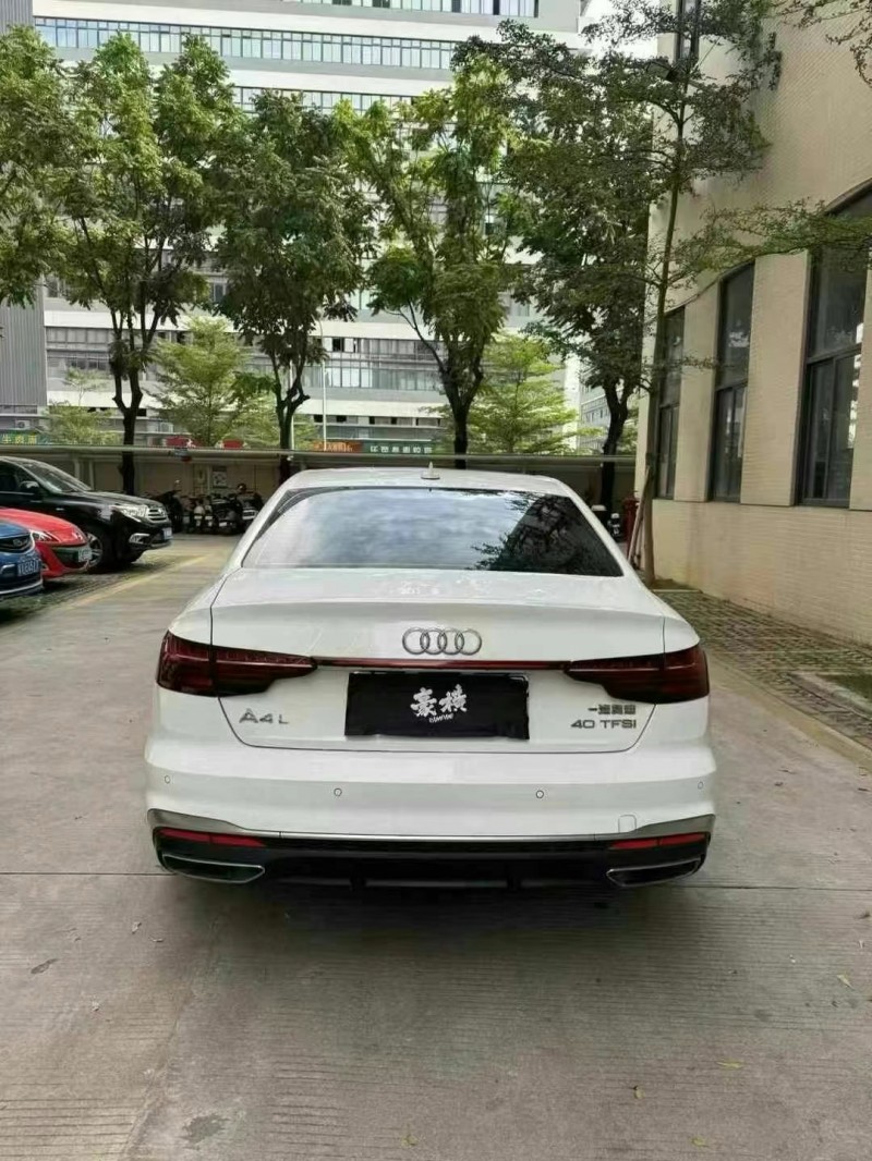 广州21年奥迪A4L9