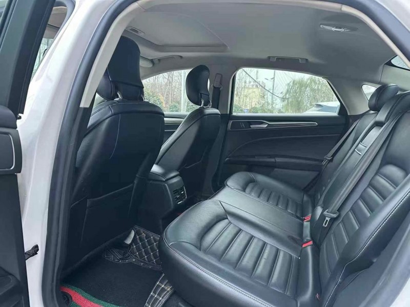 徐州19年福特蒙迪欧4