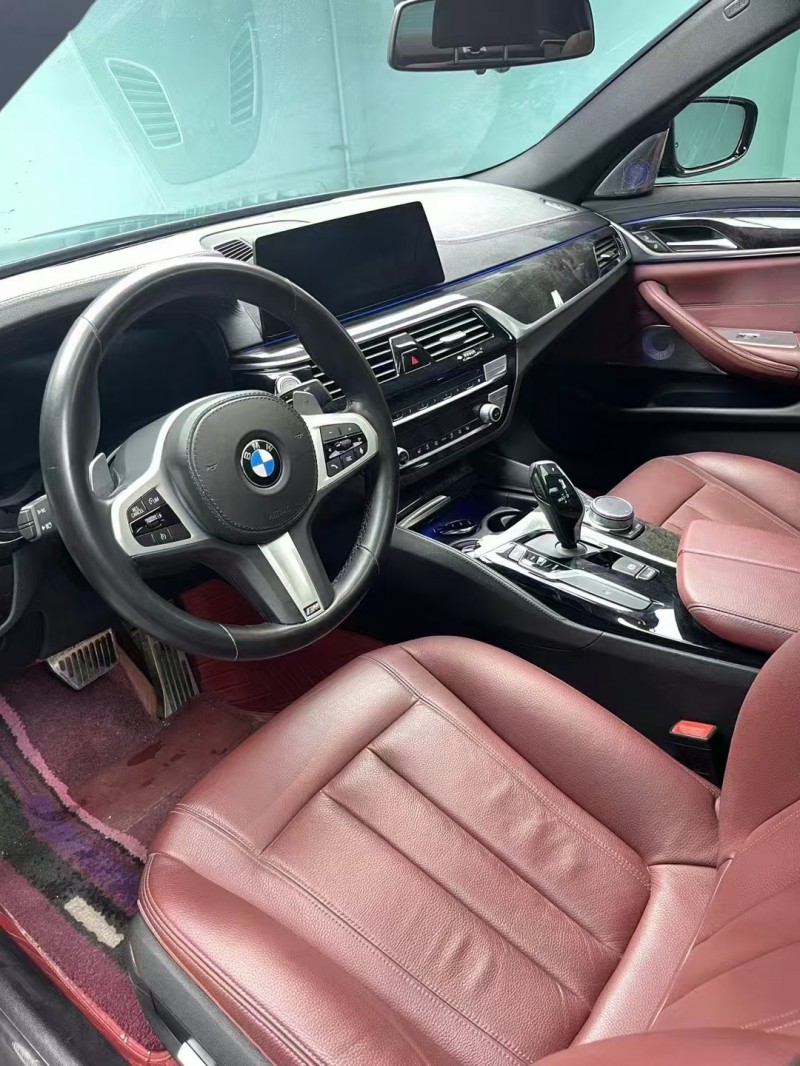 成都20年宝马5系4