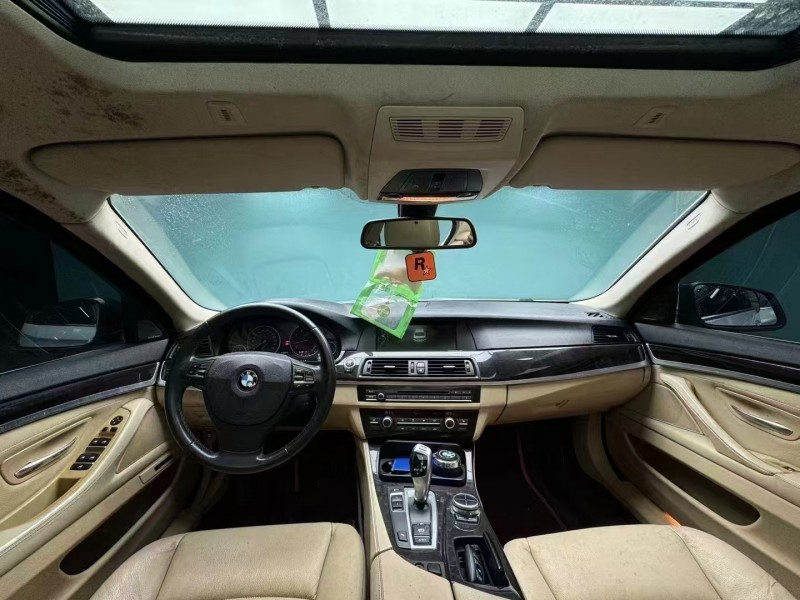 成都13年宝马5系5