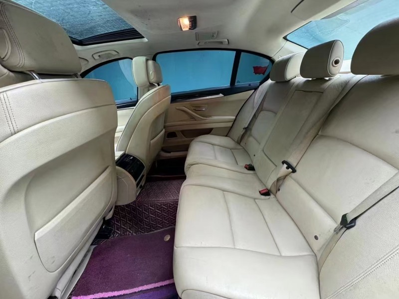 成都13年宝马5系6