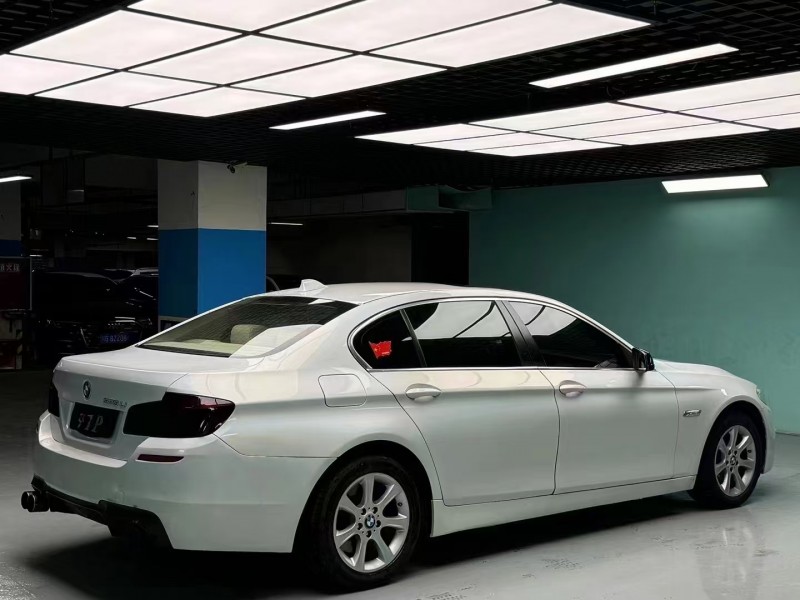 成都13年宝马5系8