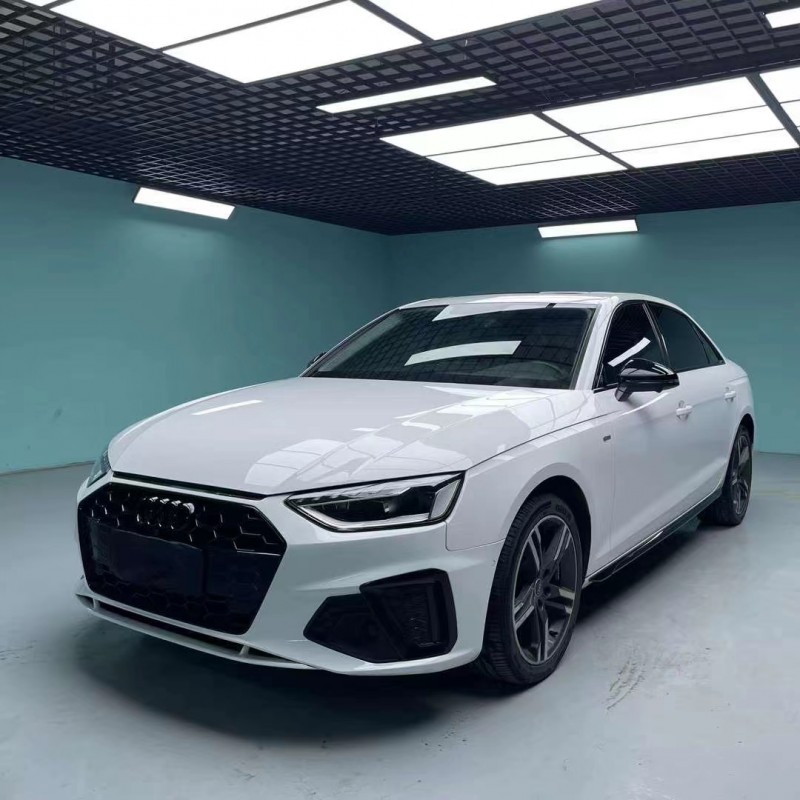 成都22年奥迪A4L3