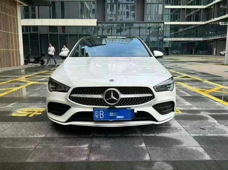 广州21年奔驰CLA1