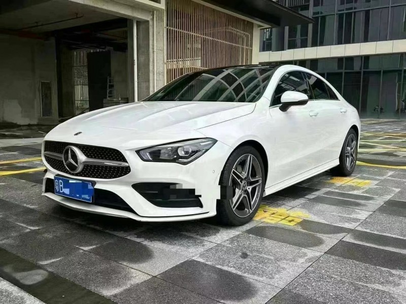 广州21年奔驰CLA3