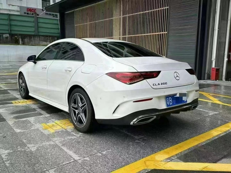 广州21年奔驰CLA7