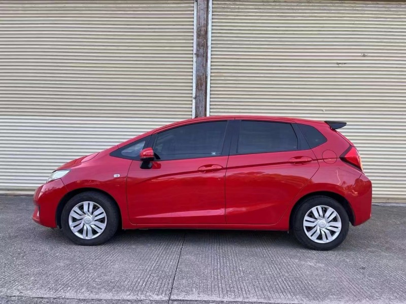 广州16年本田飞度7