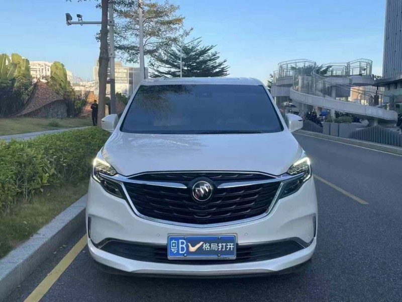 深圳22年别克GL81