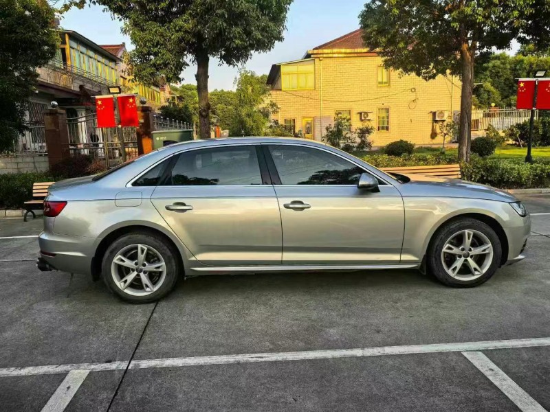 广州16年奥迪A4L8