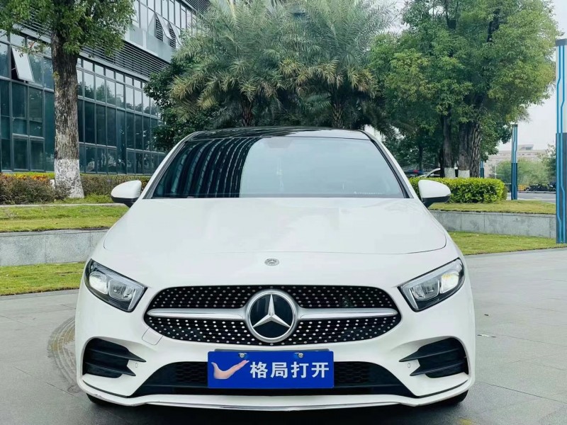 东莞22年奔驰A1
